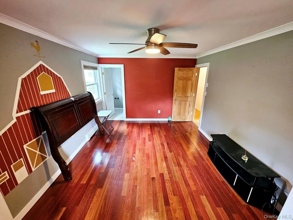12 Nord Park Boulevard Middle Island, NY 11953