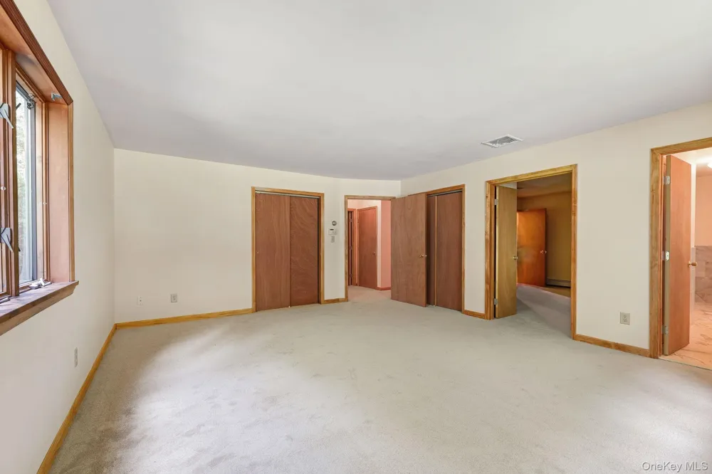 1169 Ridgebury Road New Hampton, NY 10958