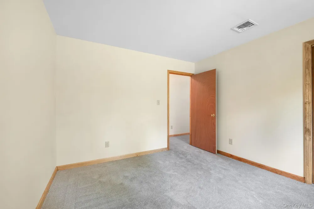 1169 Ridgebury Road New Hampton, NY 10958