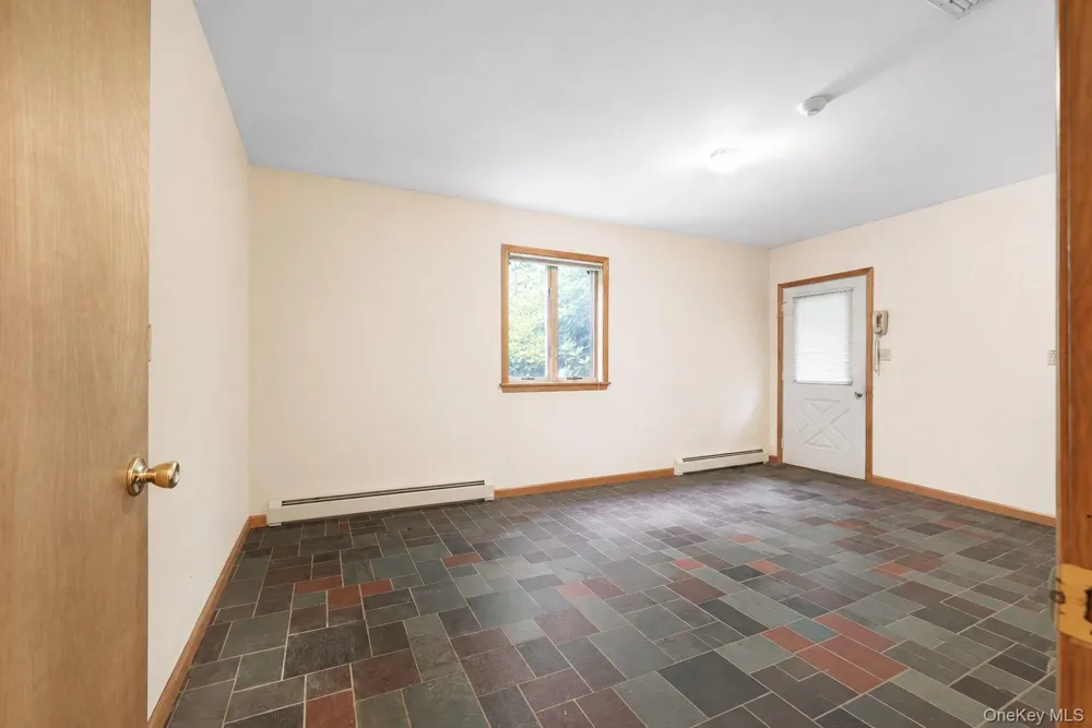 1169 Ridgebury Road New Hampton, NY 10958
