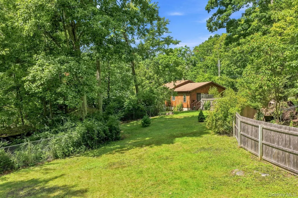 49 Maple Trail Wurtsboro, NY 12790