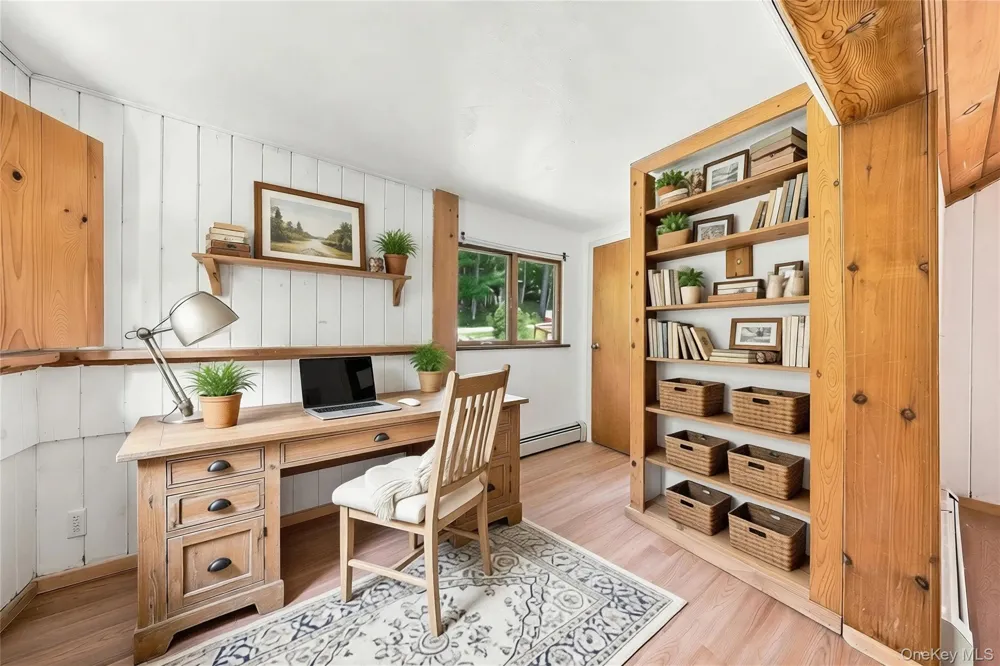 49 Maple Trail Wurtsboro, NY 12790