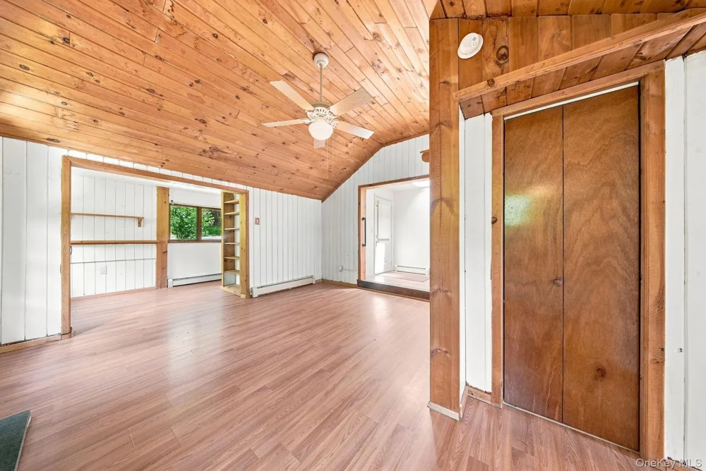 49 Maple Trail Wurtsboro, NY 12790
