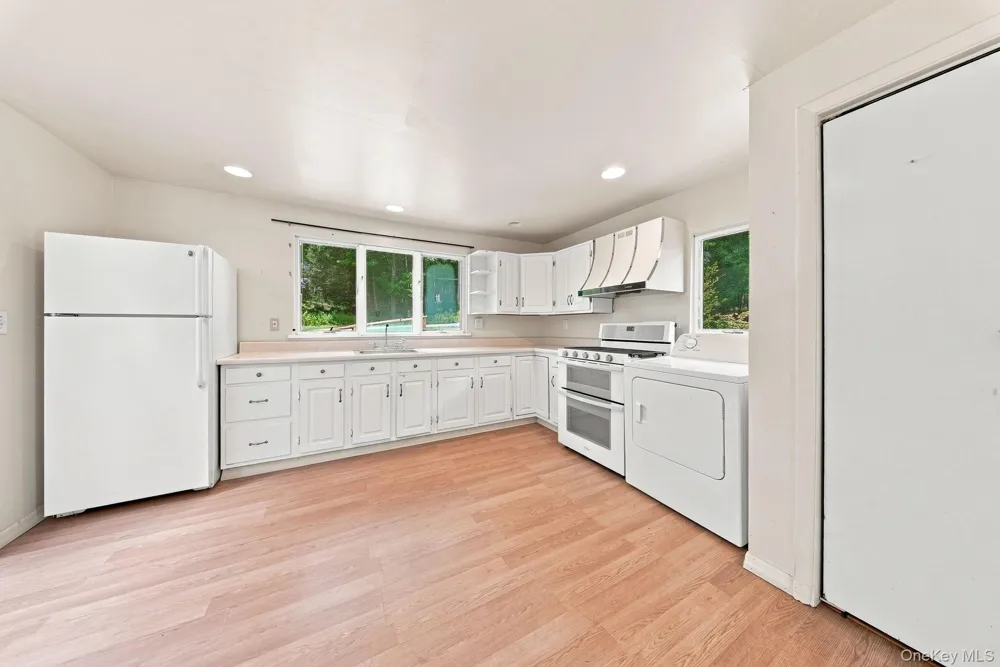 49 Maple Trail Wurtsboro, NY 12790