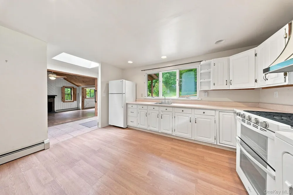 49 Maple Trail Wurtsboro, NY 12790