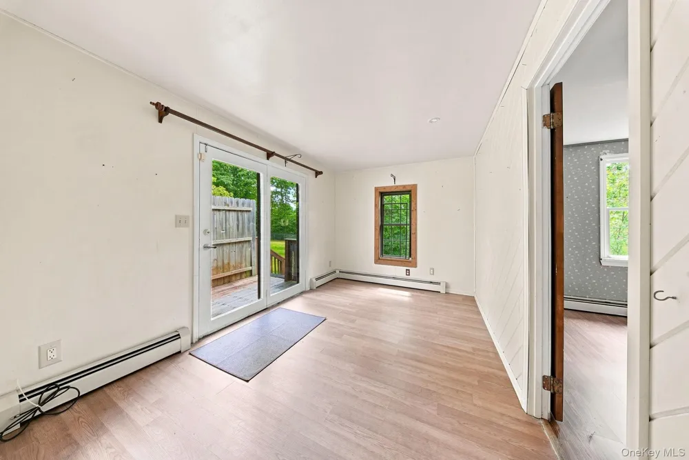 49 Maple Trail Wurtsboro, NY 12790