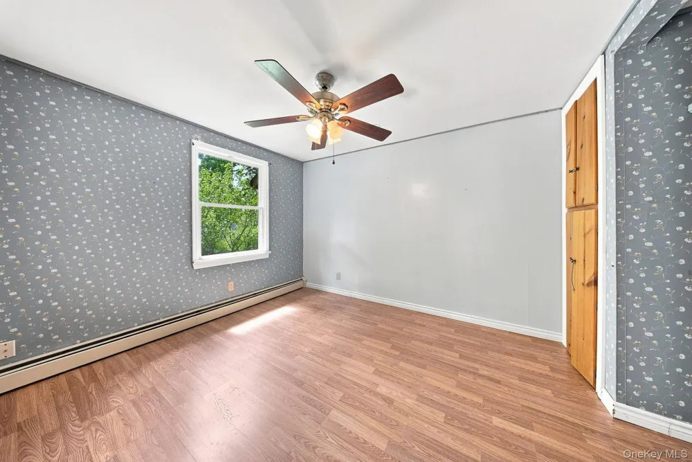 49 Maple Trail Wurtsboro, NY 12790