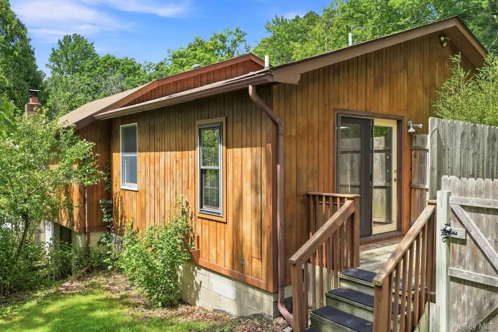 49 Maple Trail Wurtsboro, NY 12790