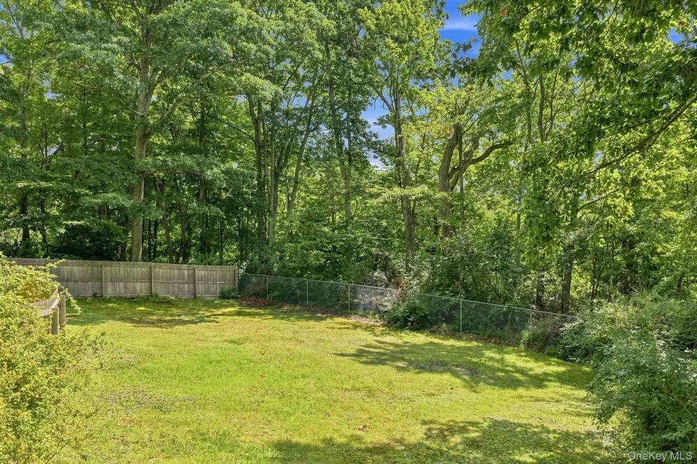 49 Maple Trail Wurtsboro, NY 12790