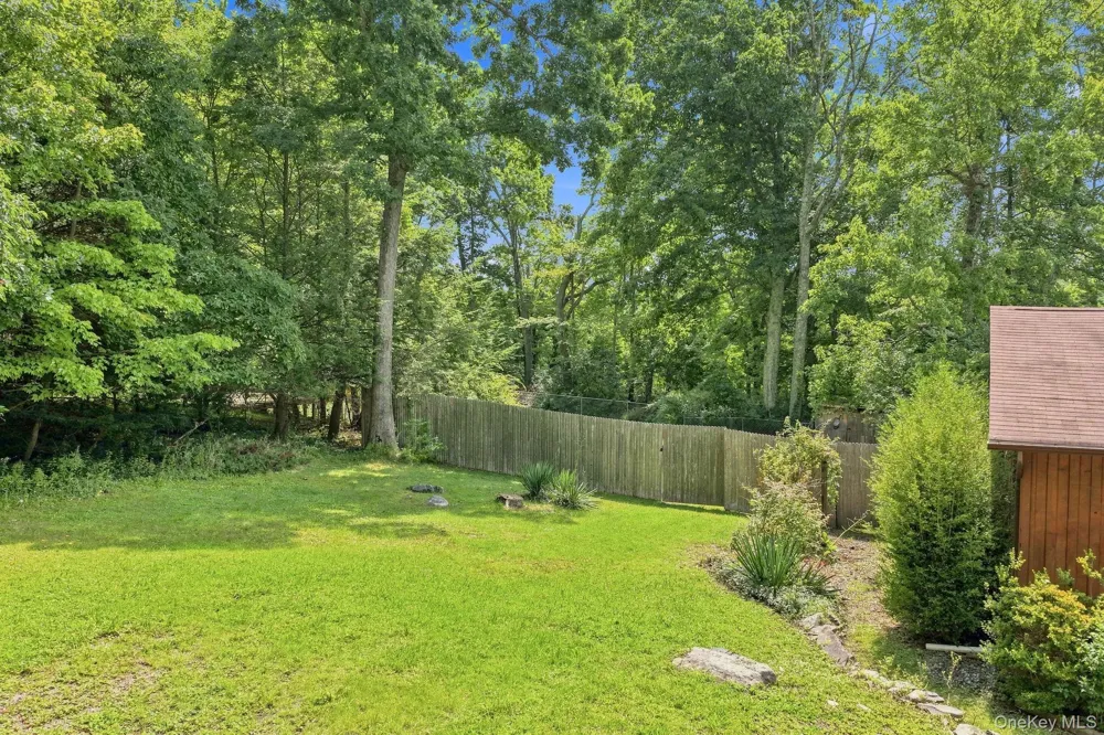 49 Maple Trail Wurtsboro, NY 12790