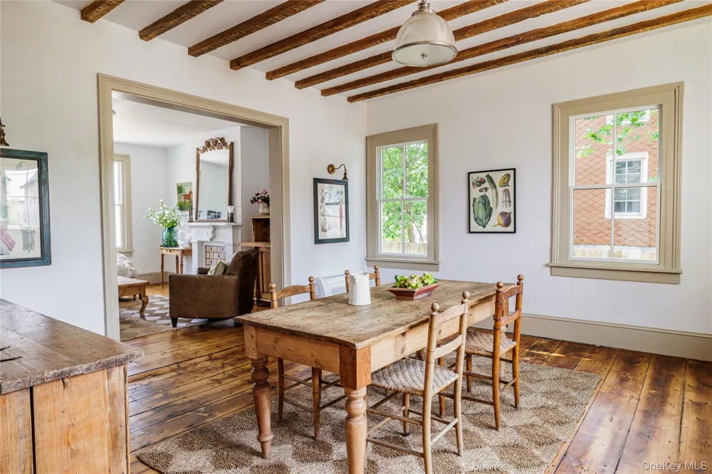 225 Robinson Street Hudson, NY 12534