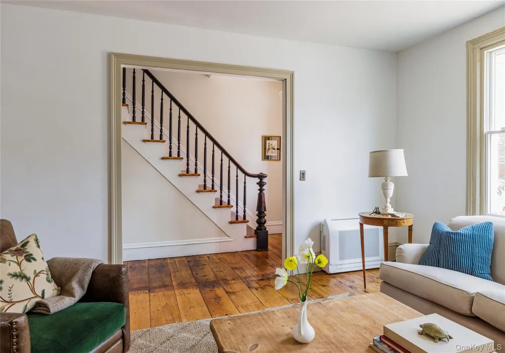 225 Robinson Street Hudson, NY 12534
