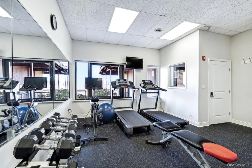 38 Richard Court Pomona, NY 10970