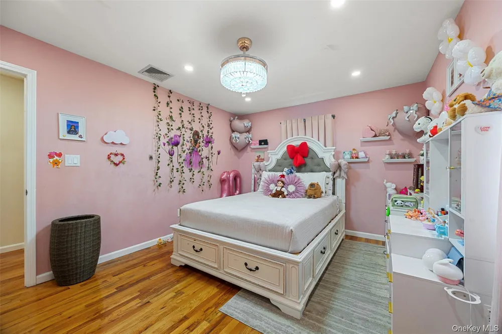 35 Grandview Avenue Nanuet, NY 10954