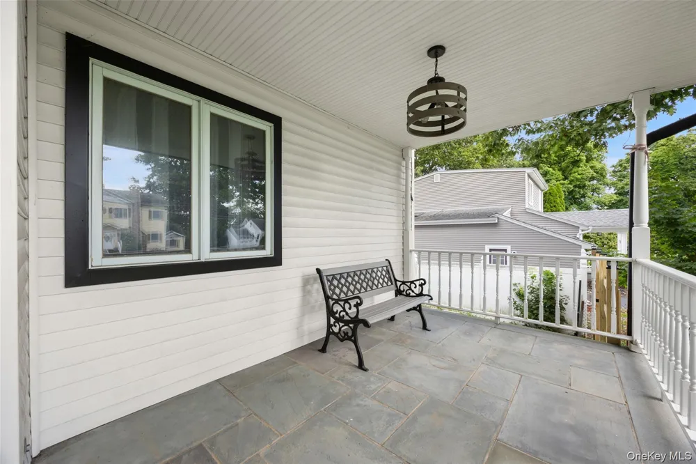 35 Grandview Avenue Nanuet, NY 10954