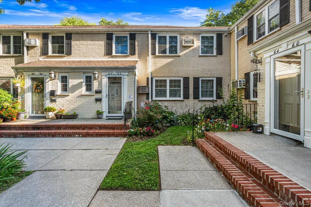 64-62 223rd Place #2 Bayside, NY 11364