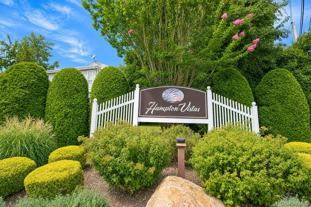 31 Vista Drive Manorville, NY 11949