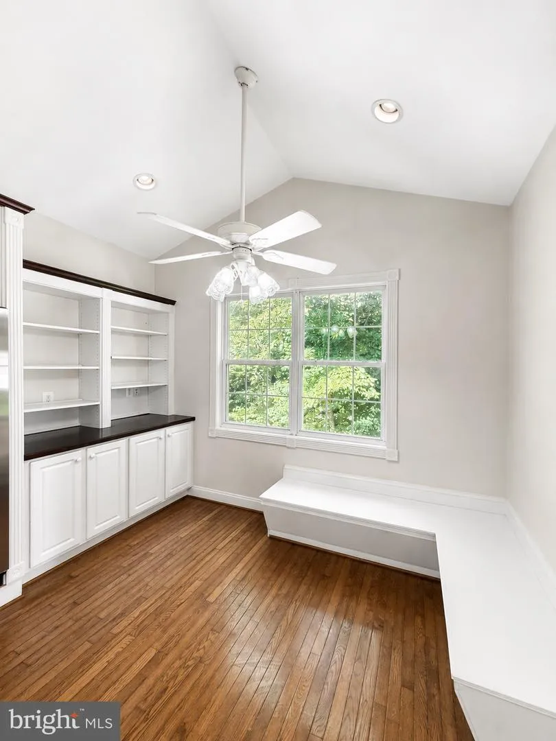 113 BURNING BUSH PLACE La Plata, MD 20646