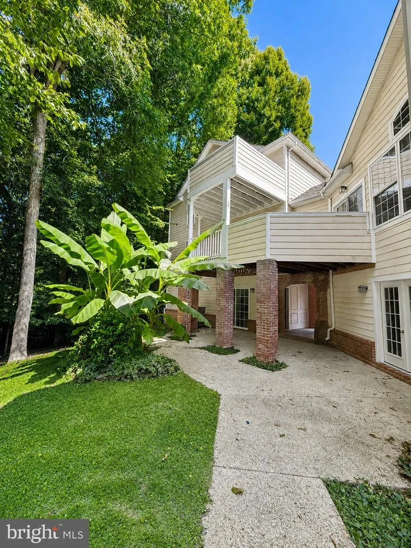 113 BURNING BUSH PLACE La Plata, MD 20646