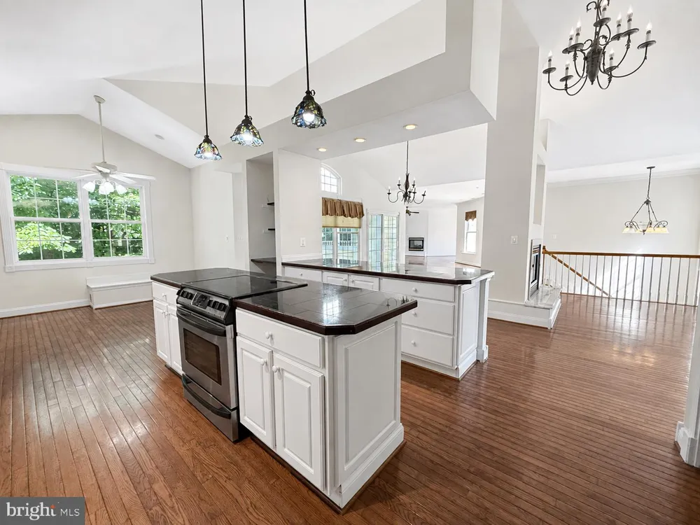 113 BURNING BUSH PLACE La Plata, MD 20646