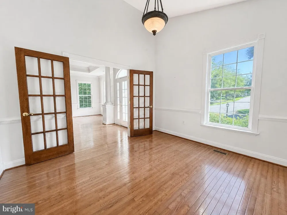 113 BURNING BUSH PLACE La Plata, MD 20646