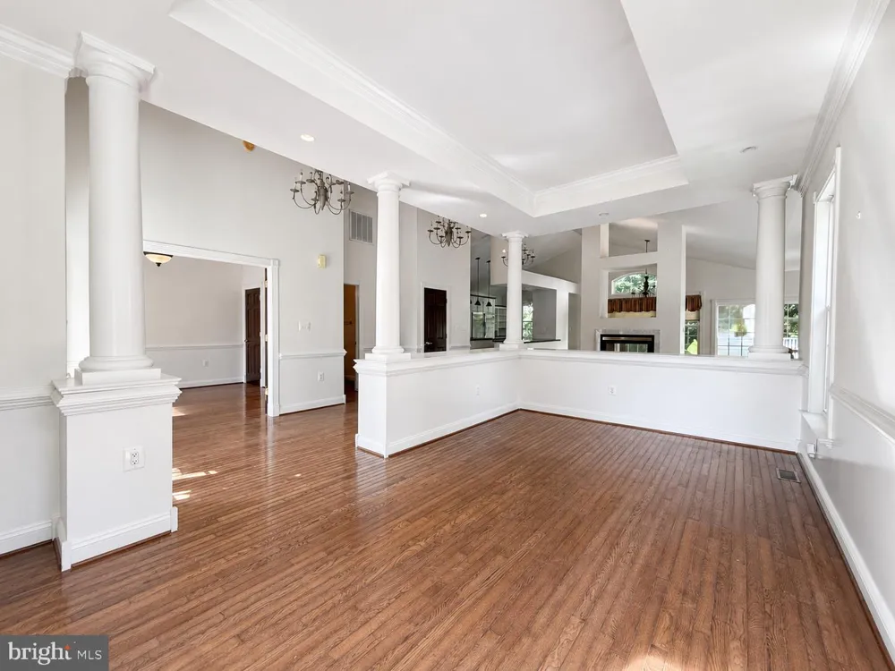 113 BURNING BUSH PLACE La Plata, MD 20646