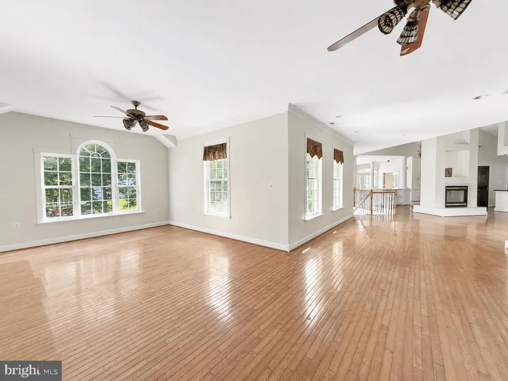 113 BURNING BUSH PLACE La Plata, MD 20646