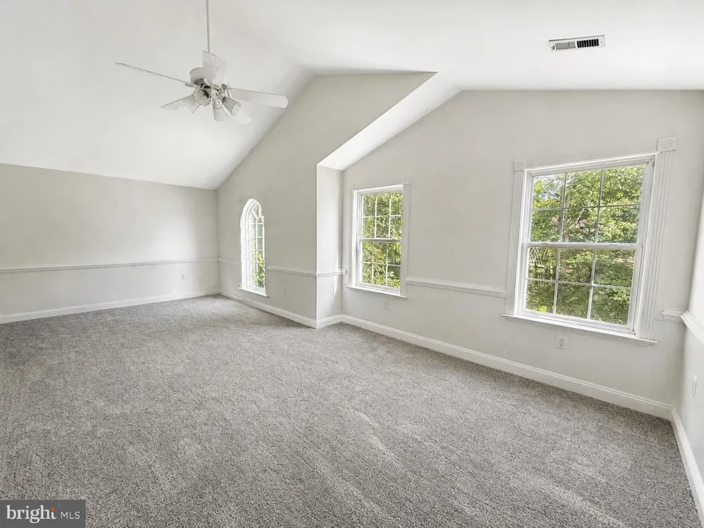 113 BURNING BUSH PLACE La Plata, MD 20646