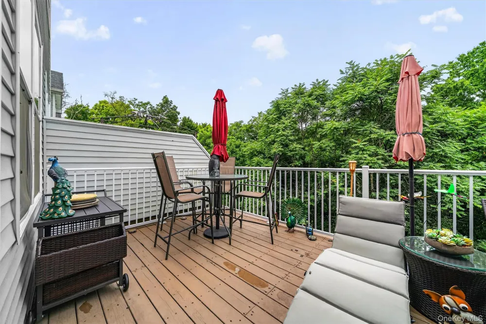 93 Meadow View Drive Middletown, NY 10940