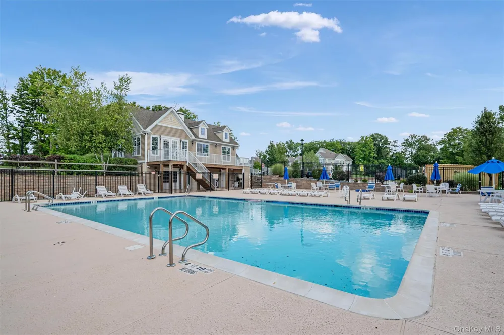 93 Meadow View Drive Middletown, NY 10940
