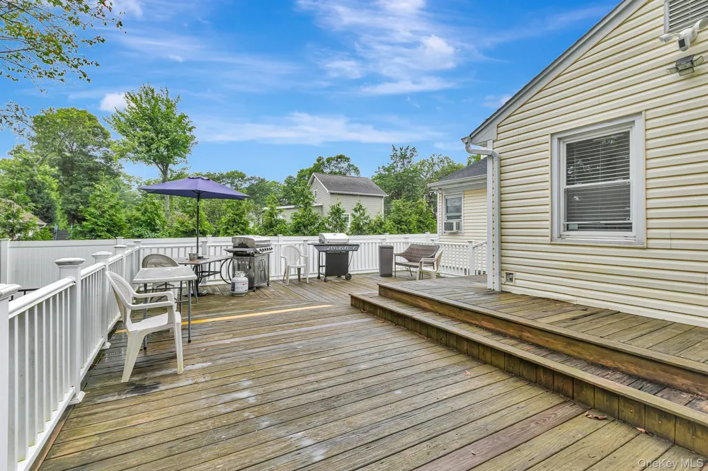 12 Dover Avenue Mastic, NY 11950