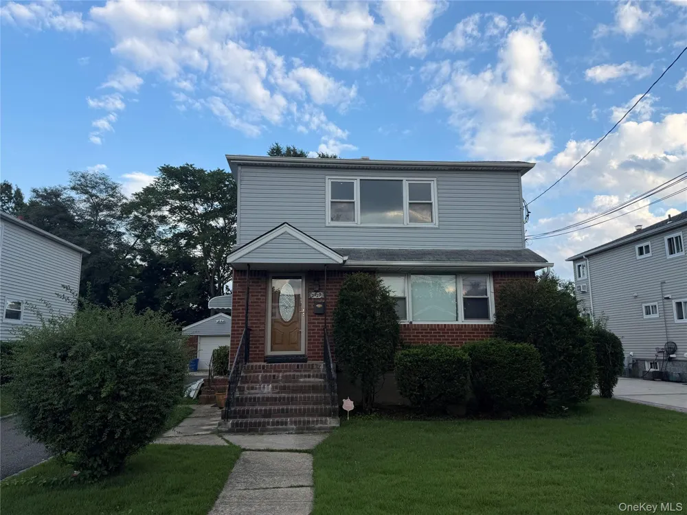 2829 Elm Street Oceanside, NY 11572