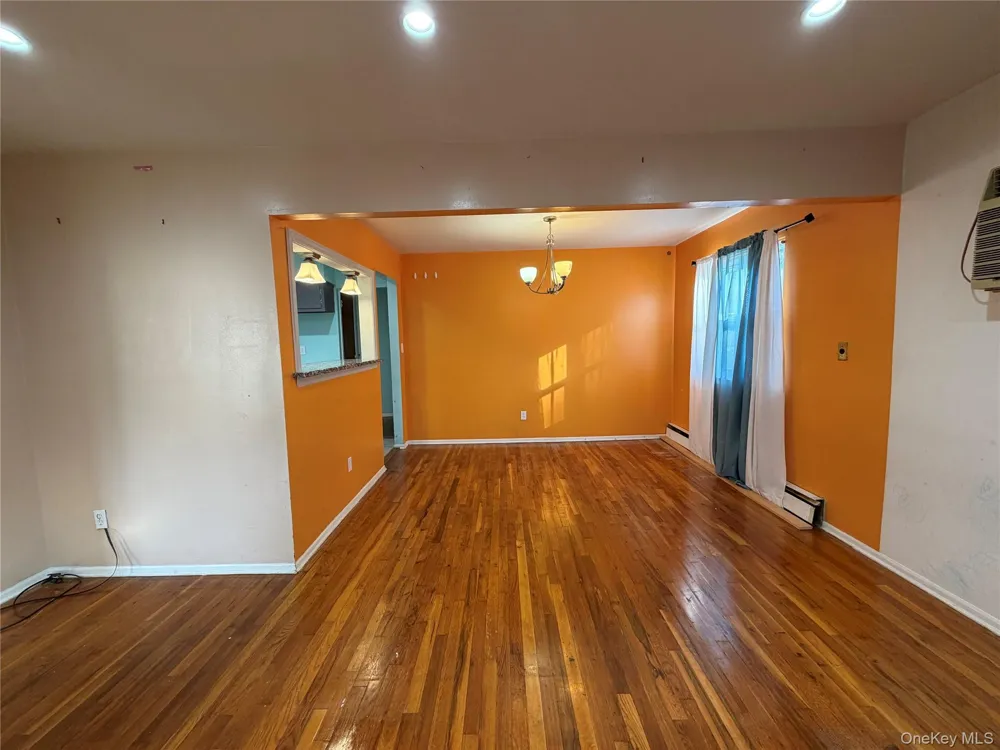 2829 Elm Street Oceanside, NY 11572