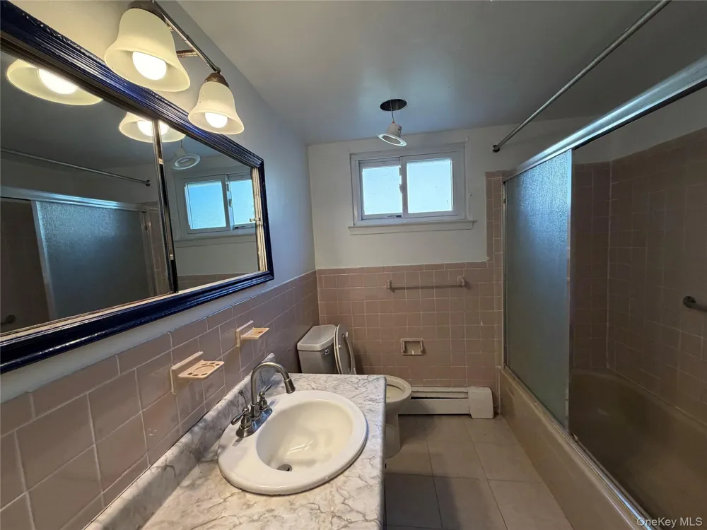 2829 Elm Street Oceanside, NY 11572