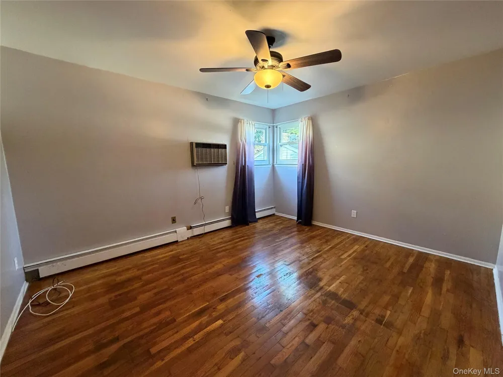 2829 Elm Street Oceanside, NY 11572