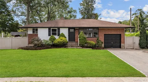 42 Rita Crescent