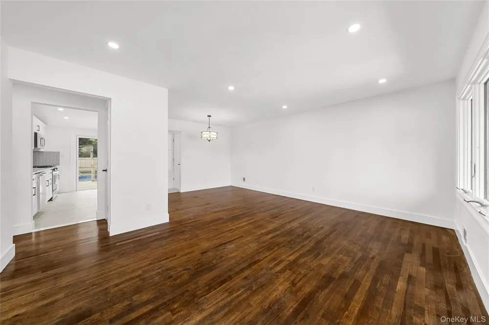 42 Rita Crescent Commack, NY 11725