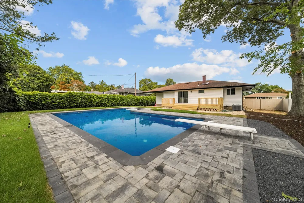 42 Rita Crescent Commack, NY 11725
