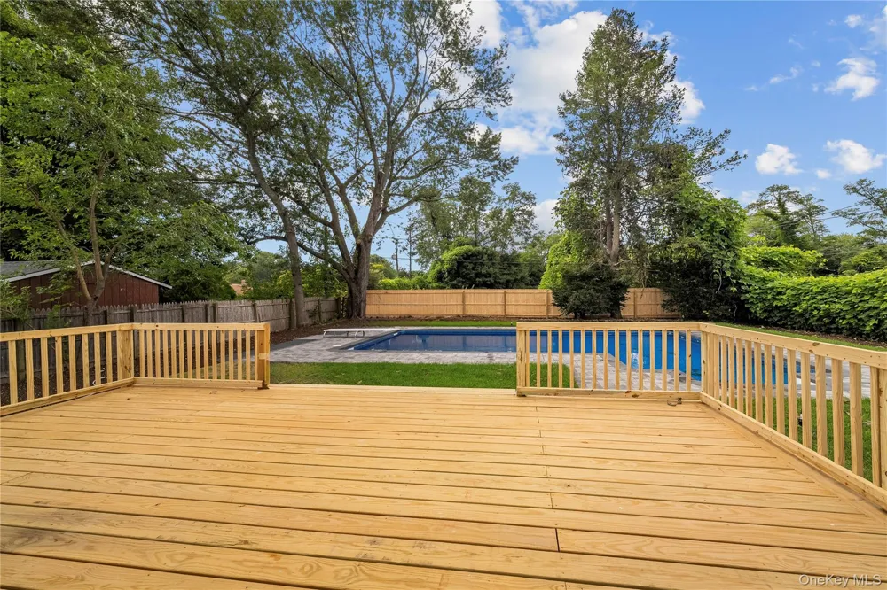 42 Rita Crescent Commack, NY 11725