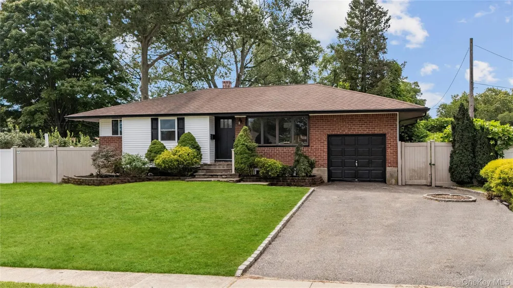 42 Rita Crescent Commack, NY 11725