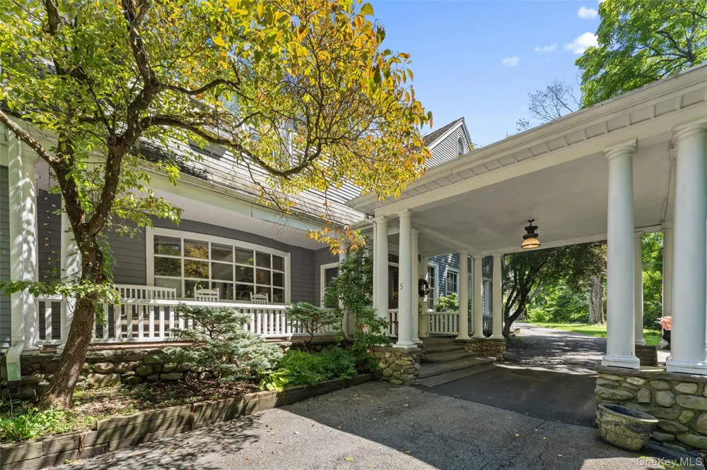 5 Trinity Place Cornwall, NY 12518