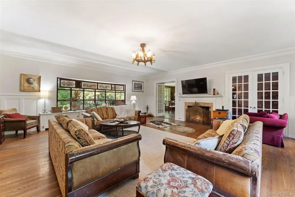 5 Trinity Place Cornwall, NY 12518