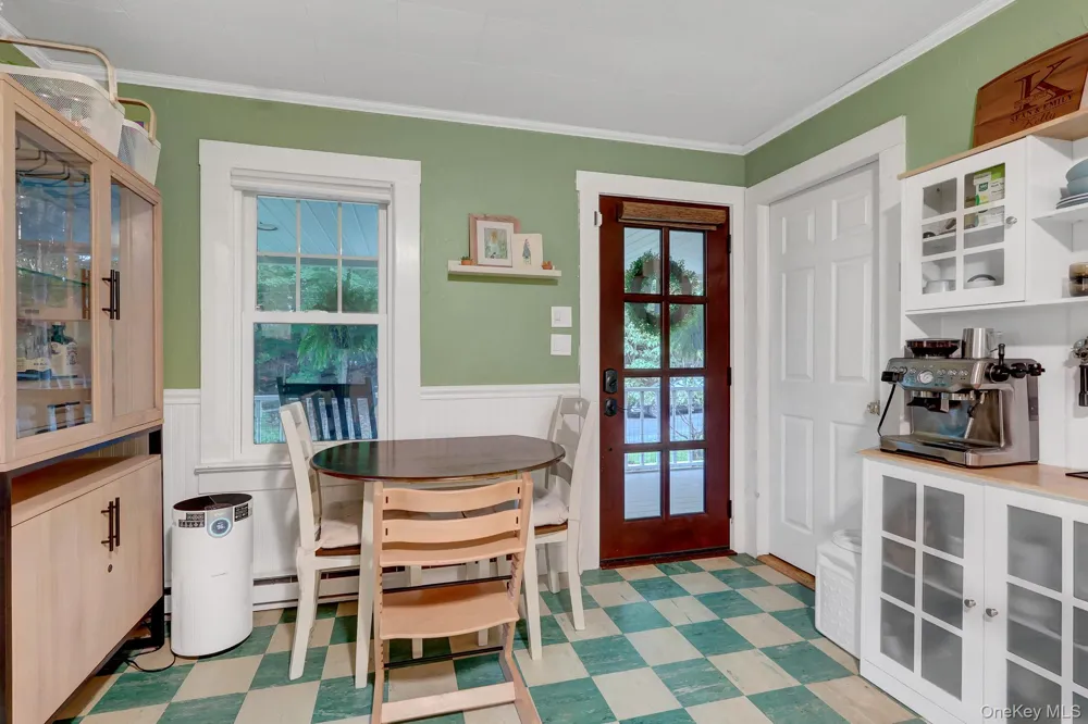33 Aloma Road Rocky Point, NY 11778