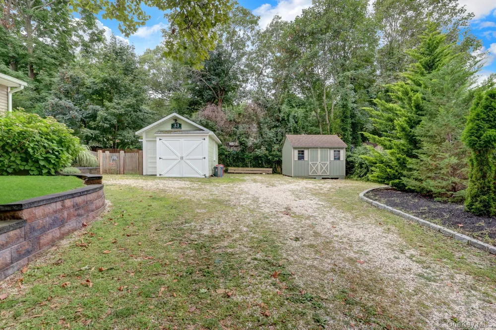 33 Aloma Road Rocky Point, NY 11778