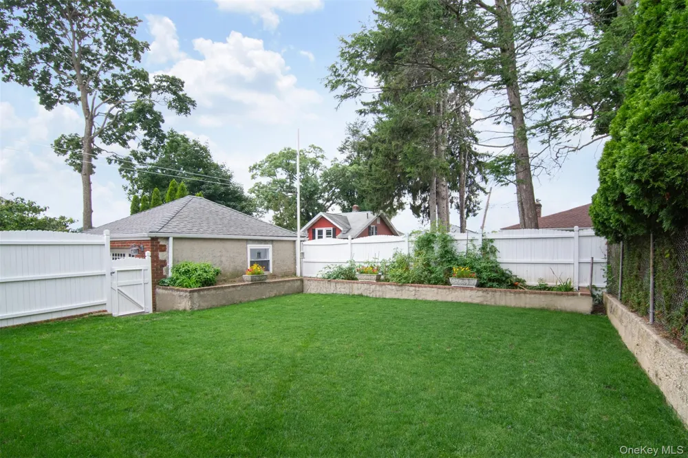 53 Briggs Avenue Yonkers, NY 10701