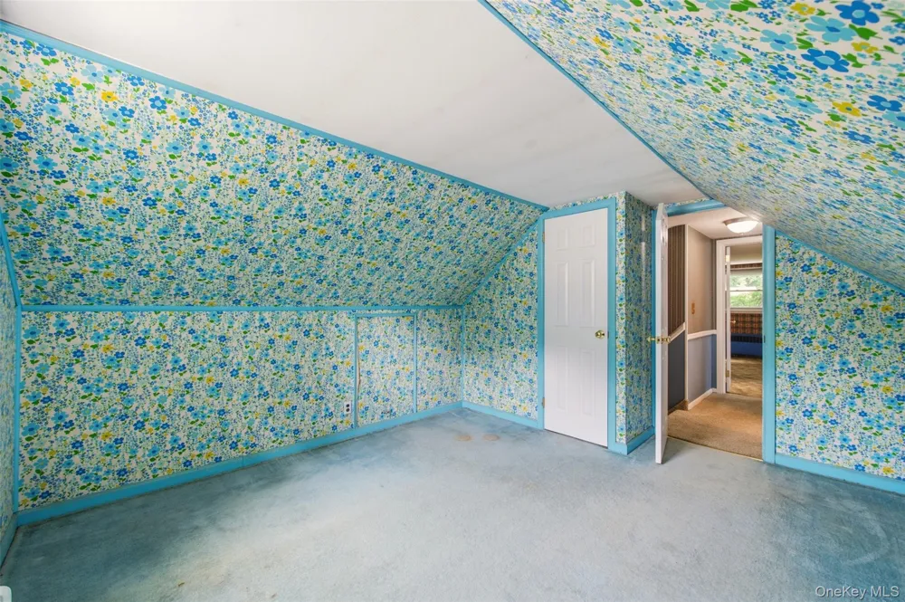 155 Hoover Place Centerport, NY 11721
