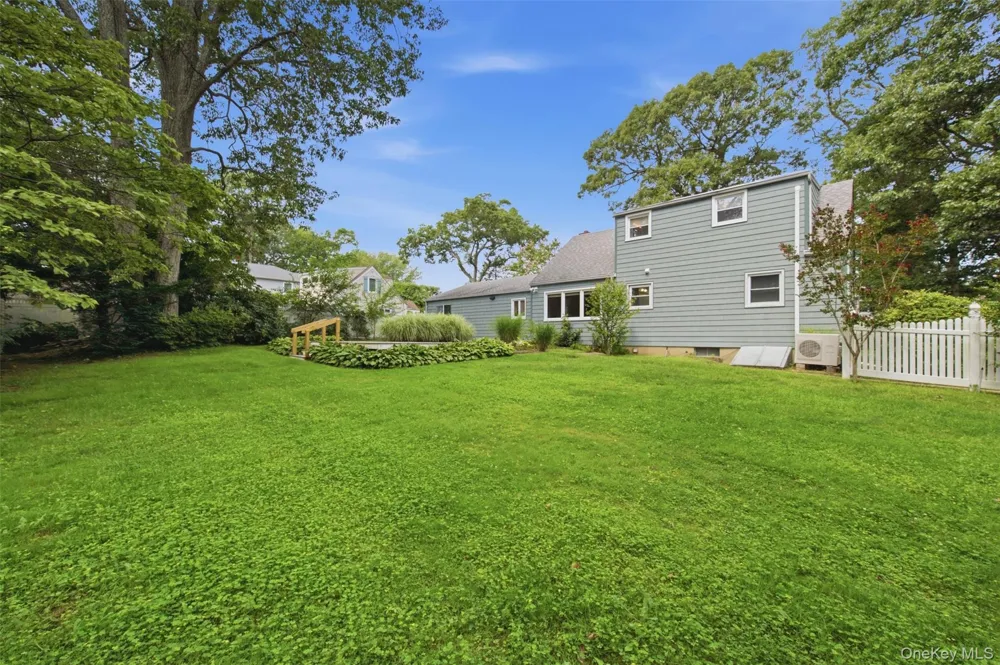 155 Hoover Place Centerport, NY 11721