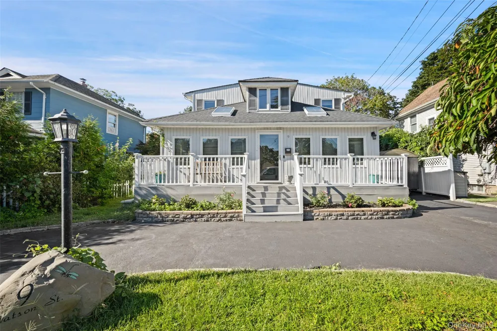 9 Watson Street East Islip, NY 11730
