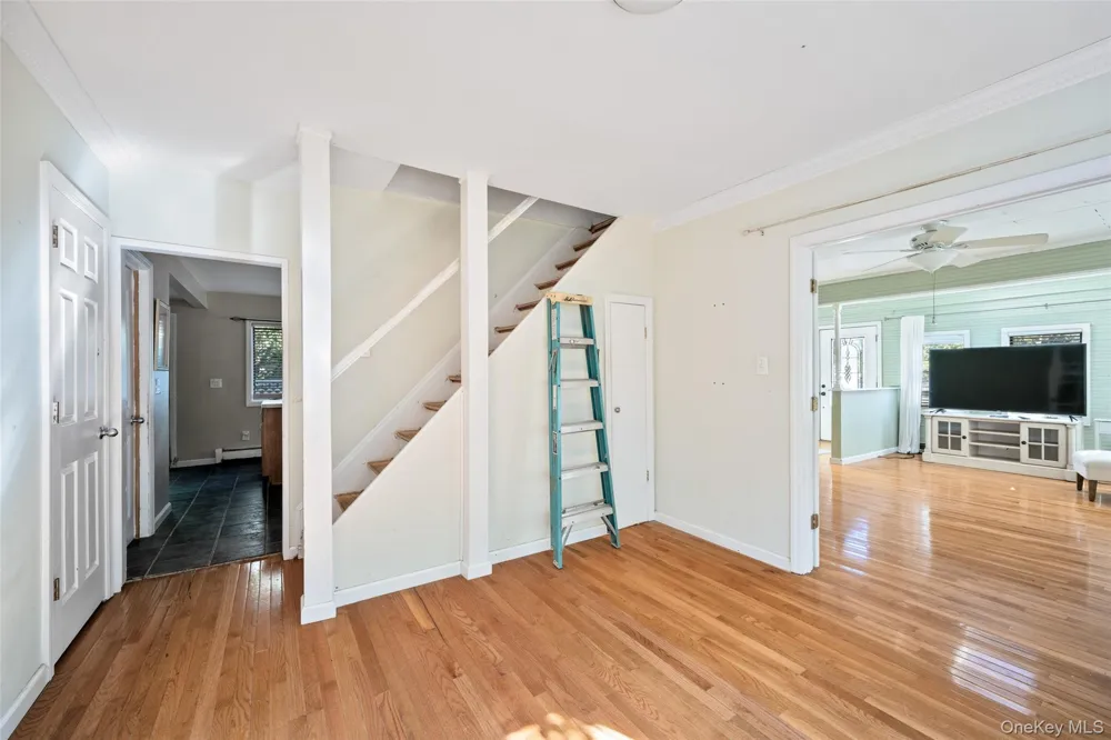 9 Watson Street East Islip, NY 11730