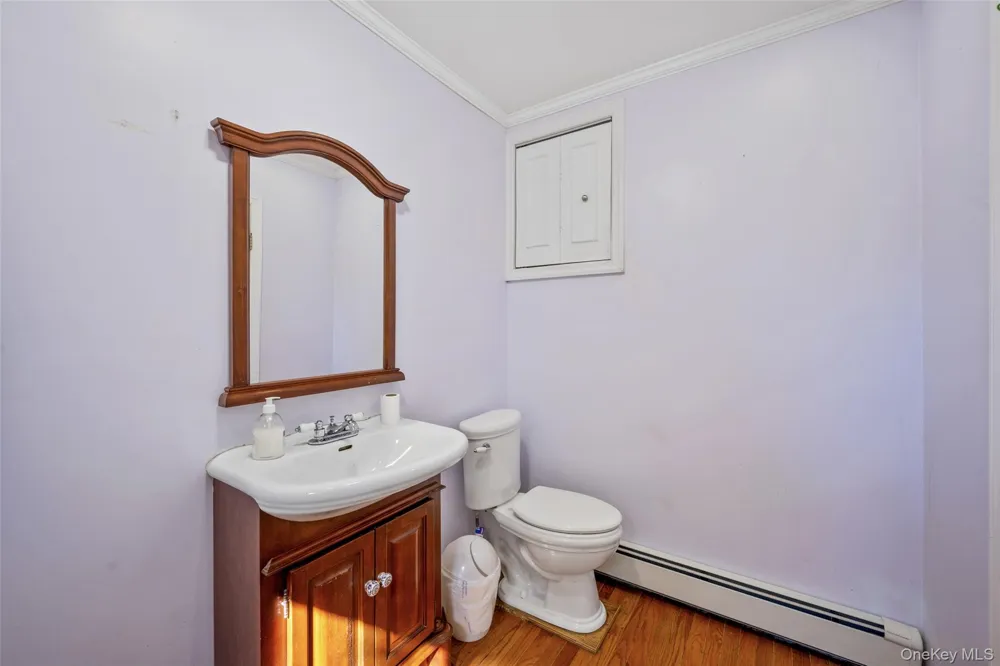 9 Watson Street East Islip, NY 11730